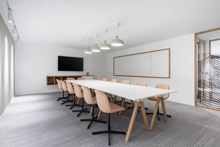 Regus Crescent Tower 4